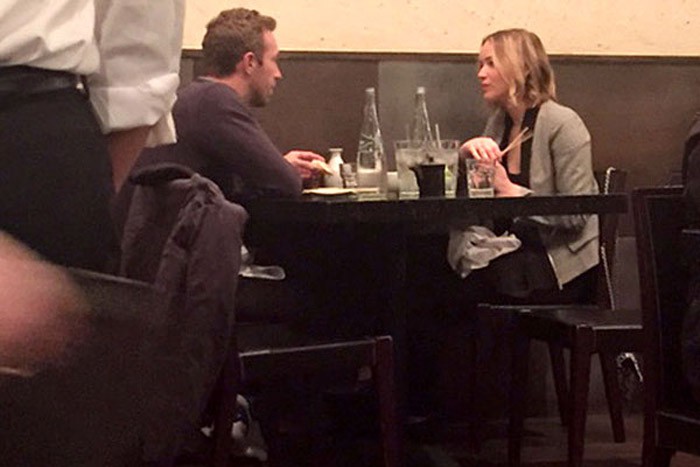 Jennifer Lawrence y Chris Martin afianzan su relación sentimental