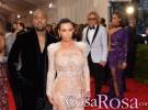 Kanye West vuelve a declarar su amor a Kim Kardashian