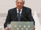 Mario Vargas Llosa confirma que está separado de su segunda esposa