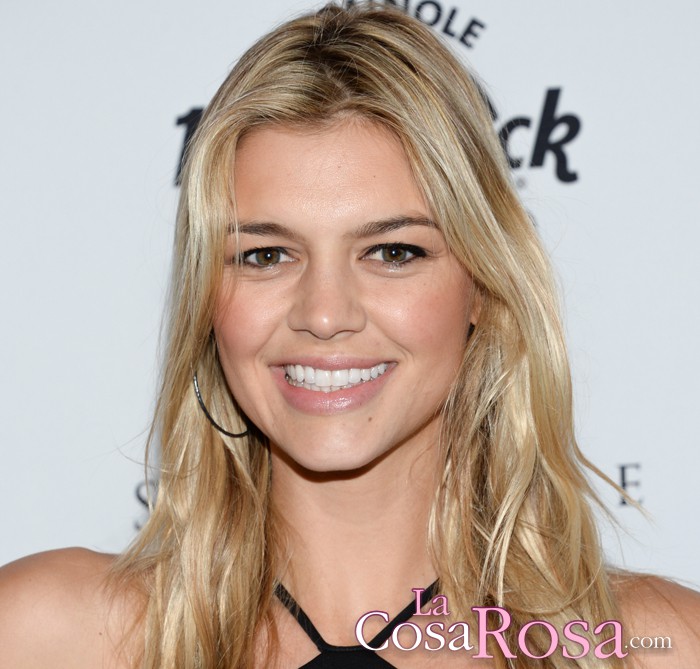 Leonardo DiCaprio disfruta con su nueva novia, Kelly Rohrbach