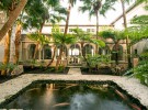 Phil Collins compra la mansión de Jennifer López en Miami