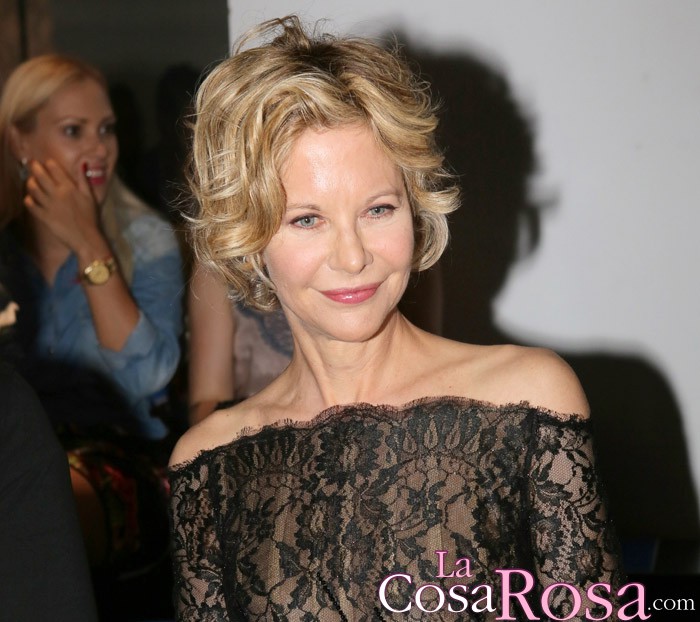 Meg Ryan muestra su nuevo rostro en París