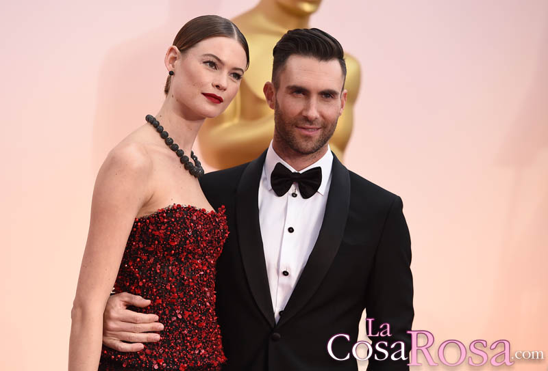 Adam Levine y Behati Prinsloo esperan su primer hijo