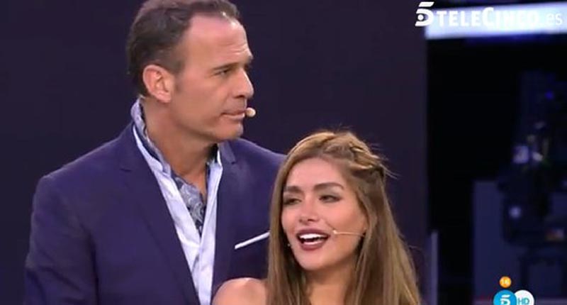 Miriam, la novia de Carlos Lozano, tentada para ir a Supervivientes 2016