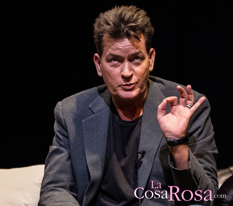 Charlie Sheen, demandado por exponer a su expareja al virus del VIH