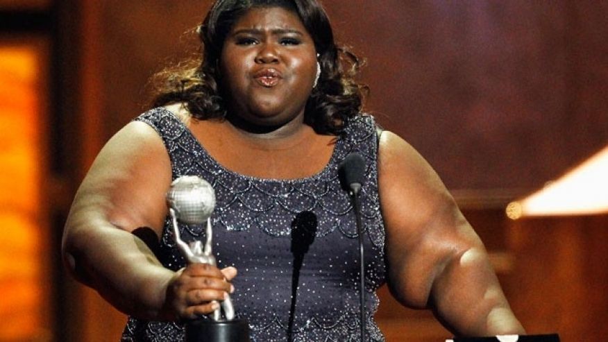 Chanel se disculpa por el trato gordófobo hacia Gabourey Sidibe