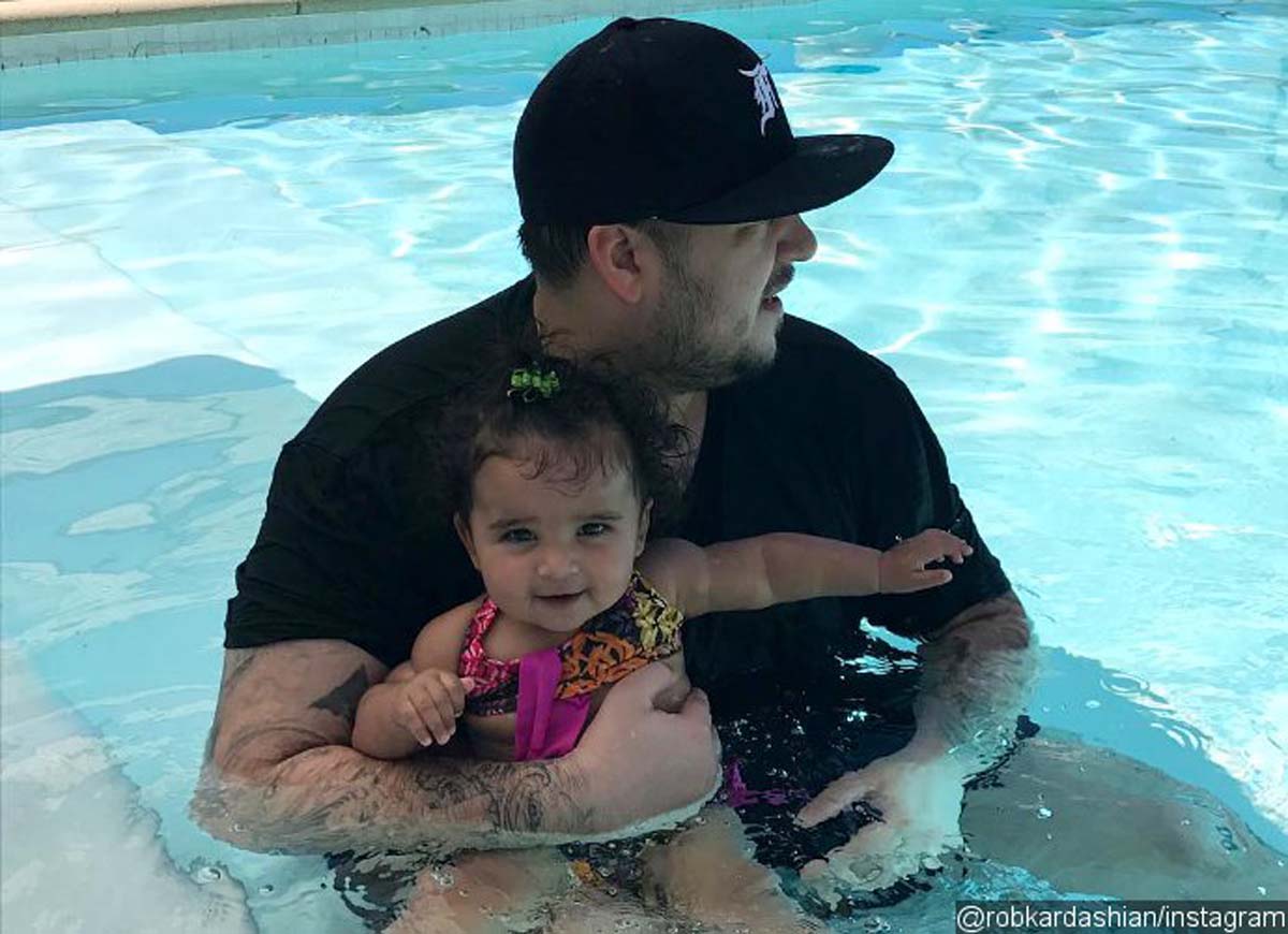 Un resentido Rob Kardashian permanece «tranquilo» por su hija