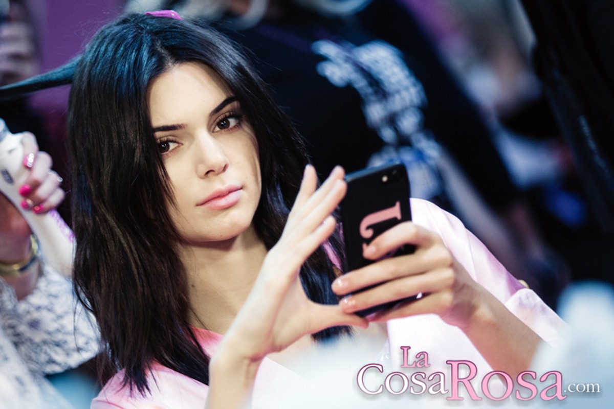 Kendall Jenner estuvo hospitalizada antes de su aparición en la fiesta de Vanity Fair por los Oscars