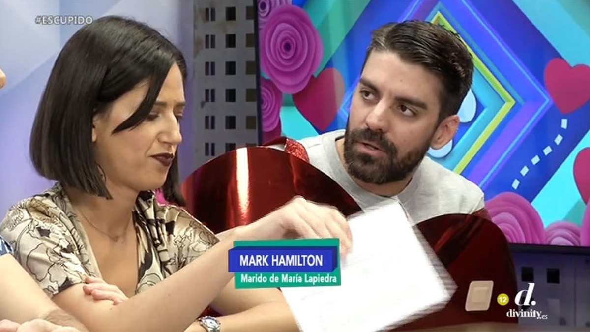 Mark Hamilton responde después de que María Lapiedra deseara su muerte televisiva