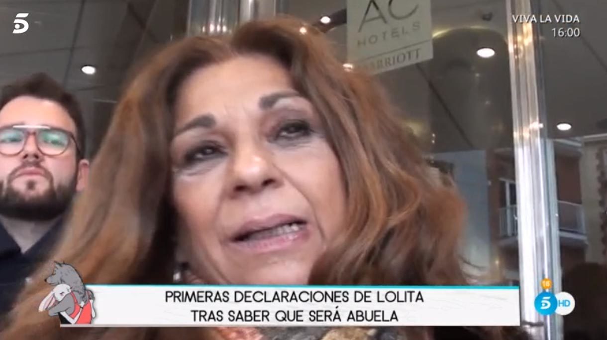 Lolita Flores defiende al hijo de Carmen Sevilla frente a Norma Duval