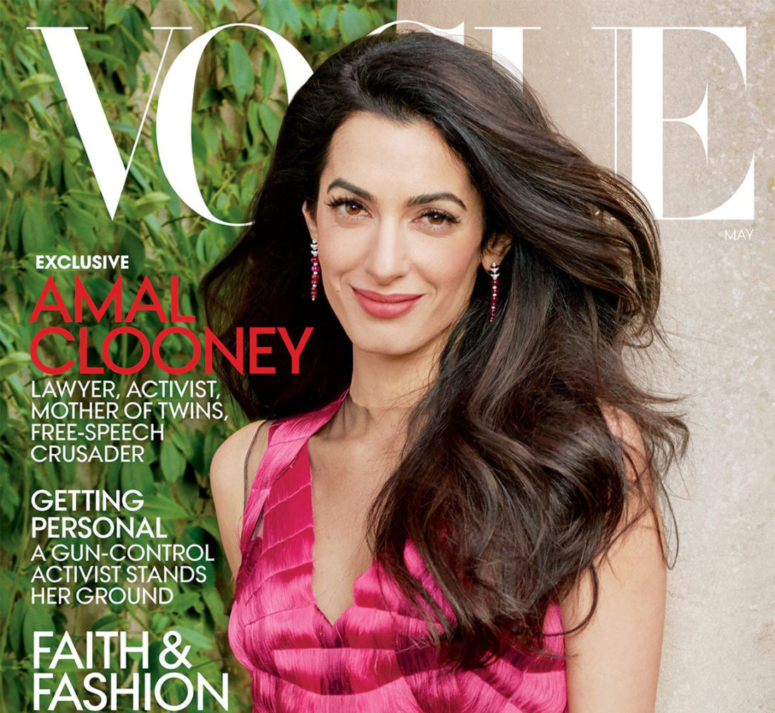 Amal Clooney posa para Vogue y habla de la maternidad y de sus mellizos