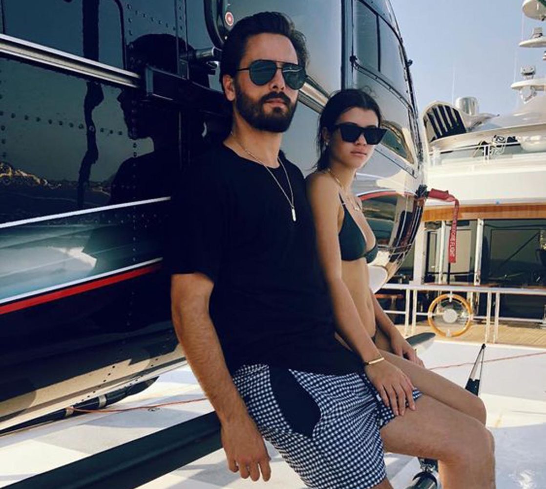 Scott Disick desmiente con ironía su ruptura con Sofia Richie