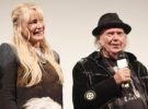 Daryl Hannah y Neil Young ya son marido y mujer