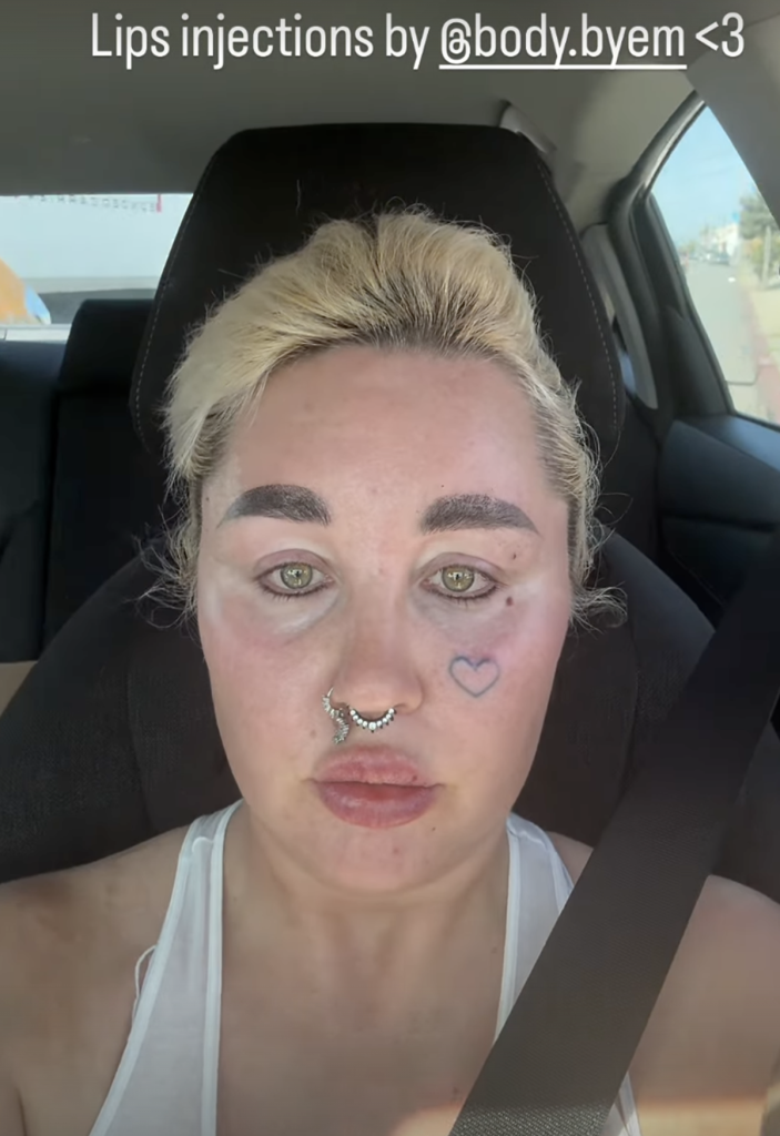 Amandabynes