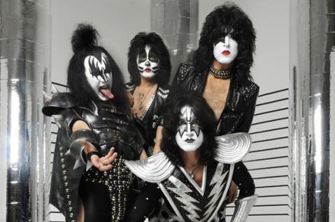 Más entradas para la cita de Kiss en Madrid