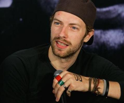 Chris Martin, de Coldplay, toca un tema nuevo en el Apple Music Event