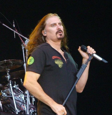 James LaBrie, Dream Theater, inicia su carrera en solitario y comenta el futuro de su grupo