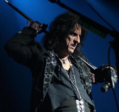 Alice Cooper  comenta los detalles de su próximo disco
