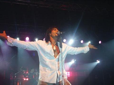 Steve Lee, cantante de Gotthard, fallece en un accidente de tráfico