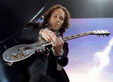 Vivian Campbell comenta su paso por Def Leppard y su futuro en Thin Lizzy