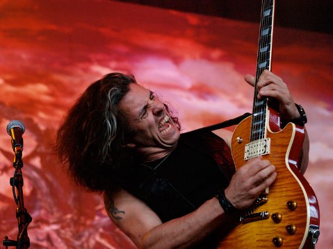 Alex Skolnick, Testament, contra las descargas por internet