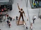 Estatua de Freddie Mercury en Liverpool hasta finales de junio