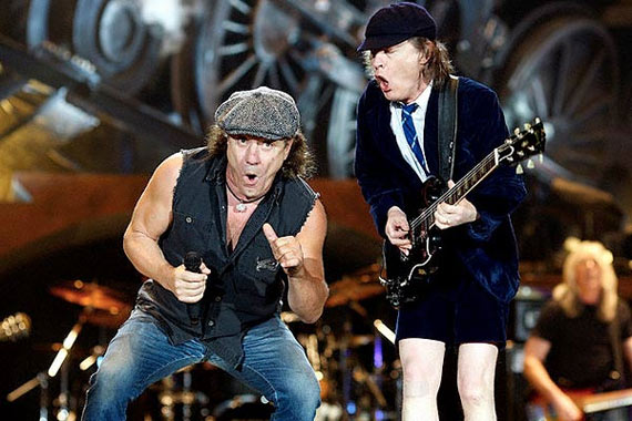 AC/DC, polémica remezcla de uno de sus clásicos