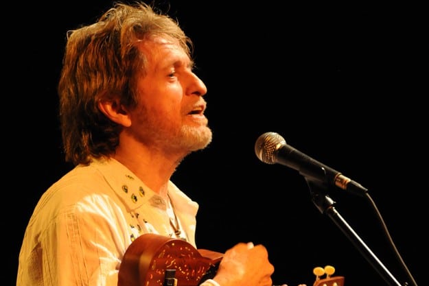 Jon Anderson niega que se le haya propuesto reunirse con Yes