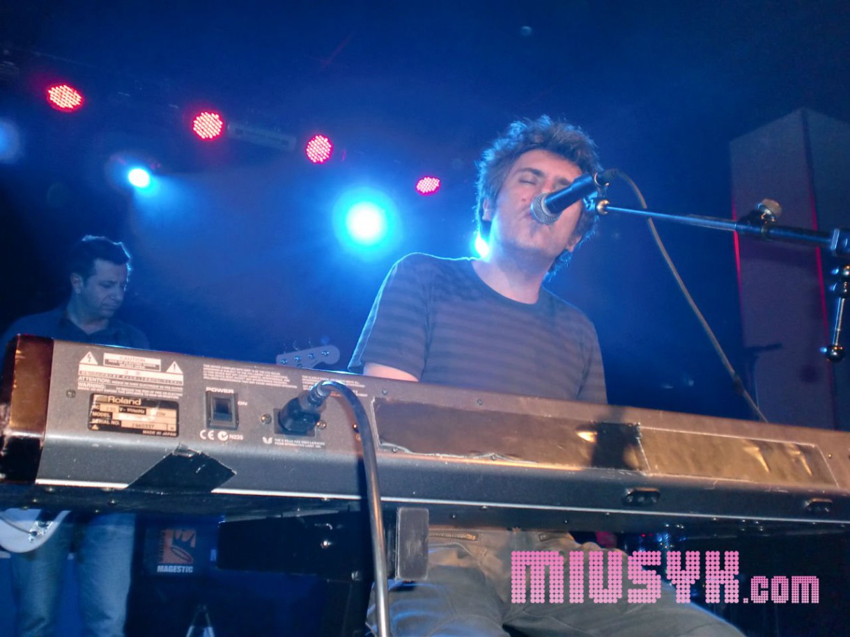 Crónica de Iván Ferreiro en la Sala Zahora Magestic (Ciudad Real)