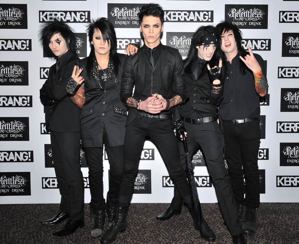 Black Veil Brides retrasan la edición de su disco