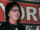 Peter Criss, a favor de la entrada en el Rock and Roll HOF de los miembros originales de Kiss