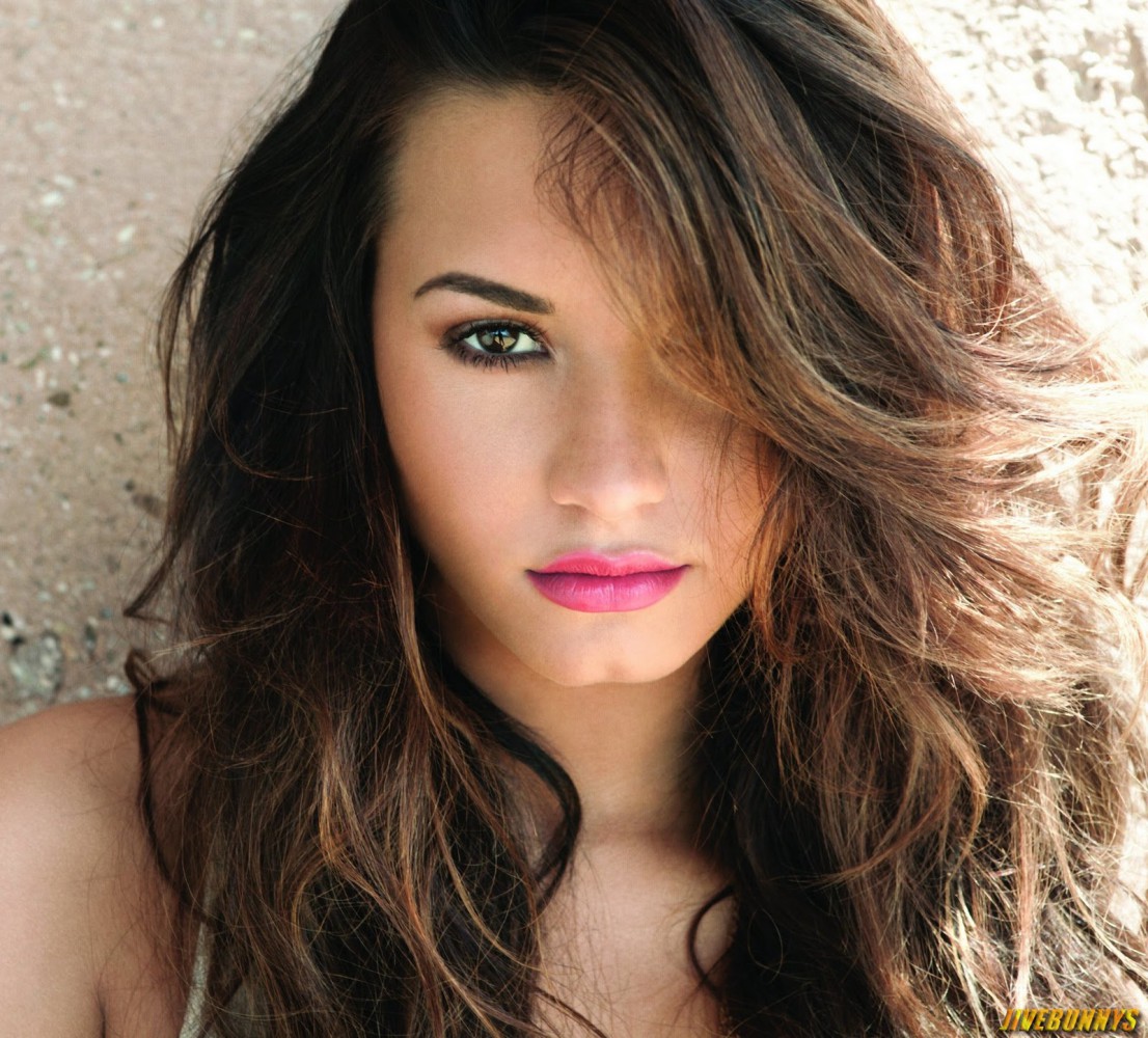 Demi Lovato vuelve con nuevo sencillo y con más fuerza