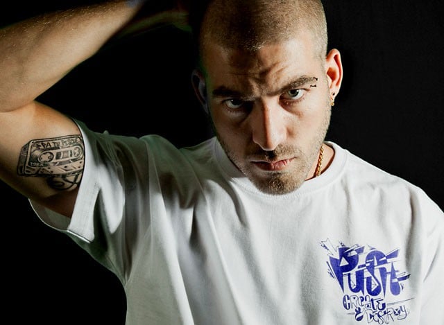 El sevillano Jesuly se rodea de ‘Malas hierbas’ en su nuevo álbum