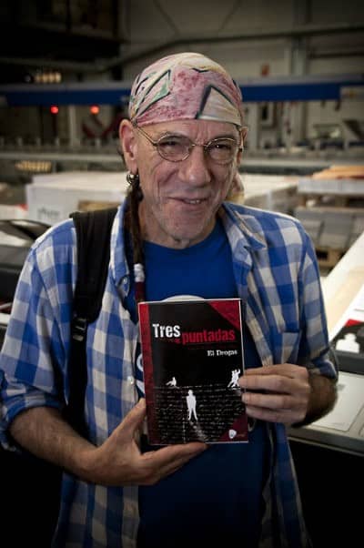 El Drogas publicará su primer libro de poemas en septiembre: ‘Tres puntadas’ que prometen mucho hilo