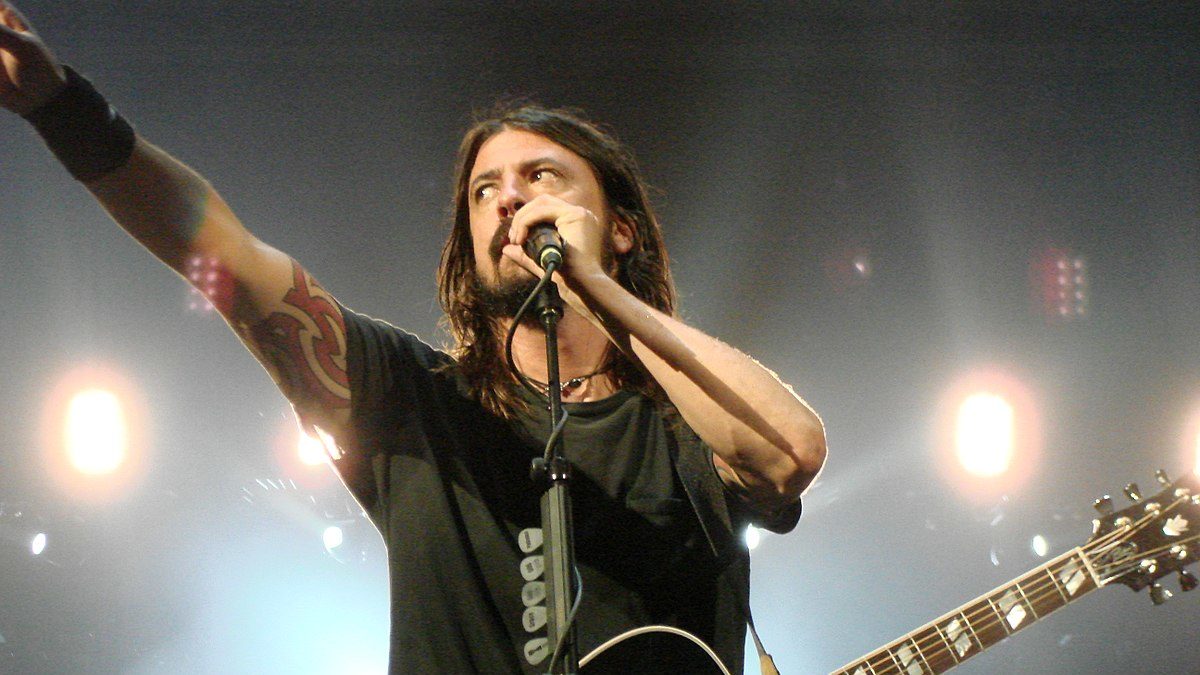 Dave Grohl recuerda cómo fue grabar una canción con Lemmy