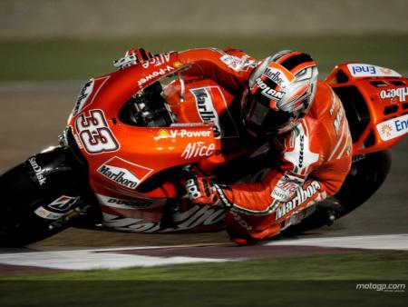 Test Oficial en Qatar-Pilotos de Ducati Marlboro