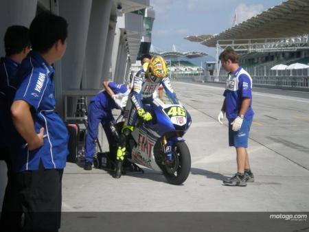 Valentino Rossi domina el test de Sepang