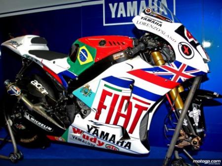 Jorge Lorenzo estrena nueva decoración en su moto