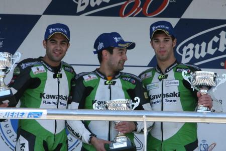 Javier Oliver se proclama Campeón de la Kawasaki Ninja Cup en Jerez