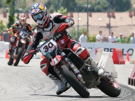 Fichajes y movimientos en el Mundial de Supermotard 2009