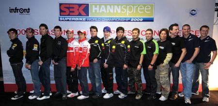 Byrne y Lascorz los más rápidos en las Superbikes y en Supersport en Portimao