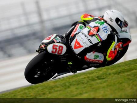 Simoncelli da un golpe de efecto y logra el mejor crono del test de 250cc en Jerez