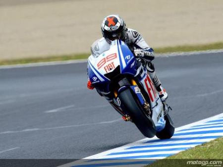 Jorge Lorenzo gana en Japón la prueba de MotoGP, con Rossi 2º y Pedrosa 3º