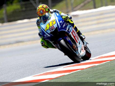 Valentino Rossi comienza dominando en Catalunya