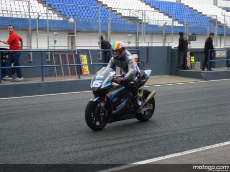 Alex De Angelis cierra la 1ª jornada de Test Oficial Moto2 en Jerez con el mejor crono