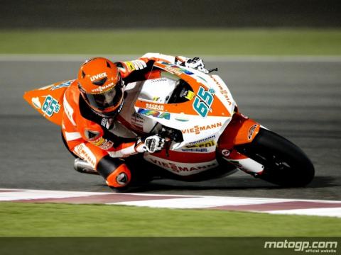 Stefan Bradl el mejor en la sesión libre de Moto2 en Qatar