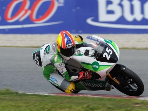 Maverick Viñales gana la prueba de 125GP en Albacete, con Oliveira 2º y Tonucci 3º