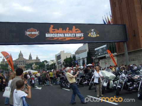Plus Moto visitó los Barcelona Harley Days 2010, la gran fiesta motera de la marca