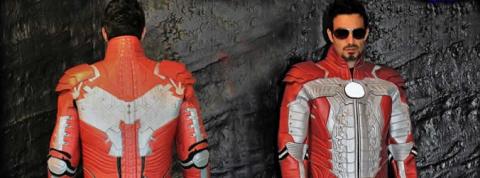 Mono motero réplica del traje de Mark V en Iron Man 2