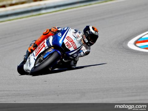 Jorge Lorenzo logra el mejor crono en el test MotoGP en Brno